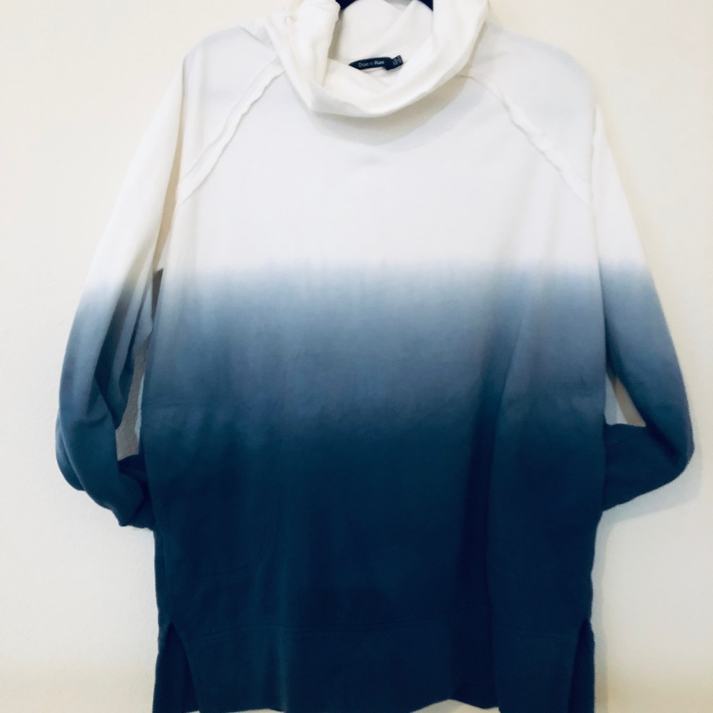 Women’s Ombré White to Blue Sweatshirt Cowl Neck Size Medium